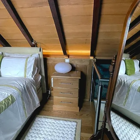 Casas De Pedra *