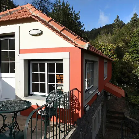 Casas De Pedra *