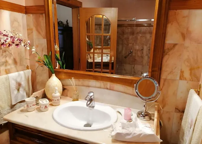 Casas De Pedra Camacha (Madeira)