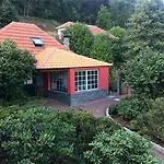 Casas De Pedra * Camacha (Madeira)