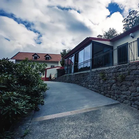 Casas De Pedra *