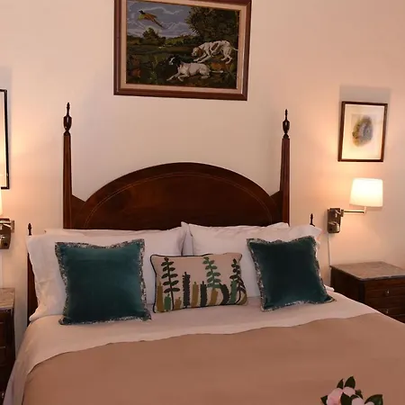 Casas De Pedra * Camacha (Madeira)