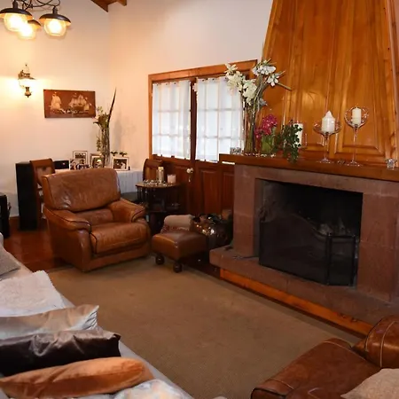 Casas De Pedra Camacha (Madeira)