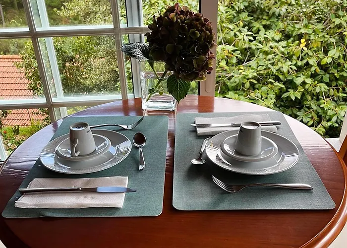 Casas De Pedra * Camacha (Madeira)