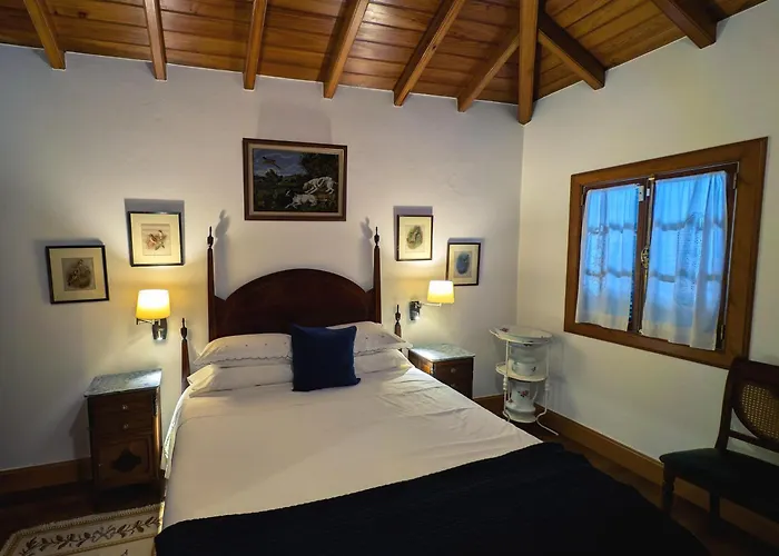 Casas De Pedra Camacha (Madeira)