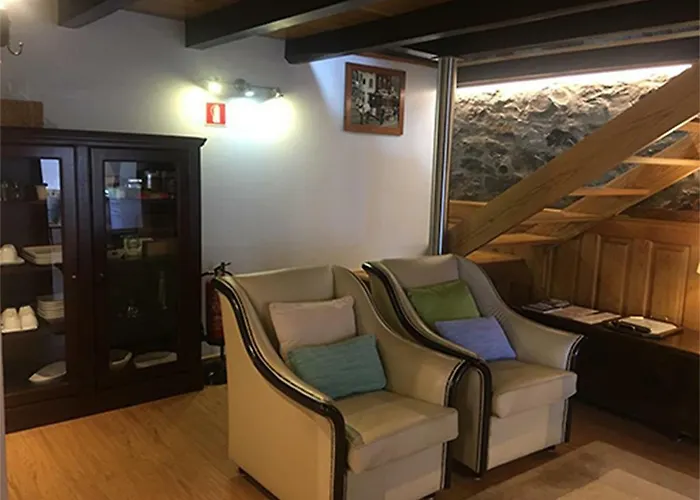 Casas De Pedra * Camacha (Madeira)